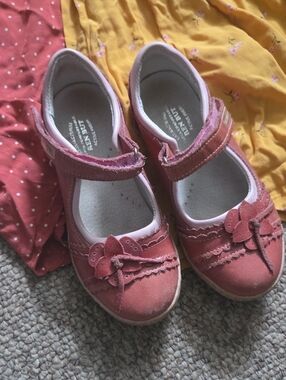 Girls 5T Jumper Lot And Pink Mary Jane Shoes Size 30, with Flower Accent